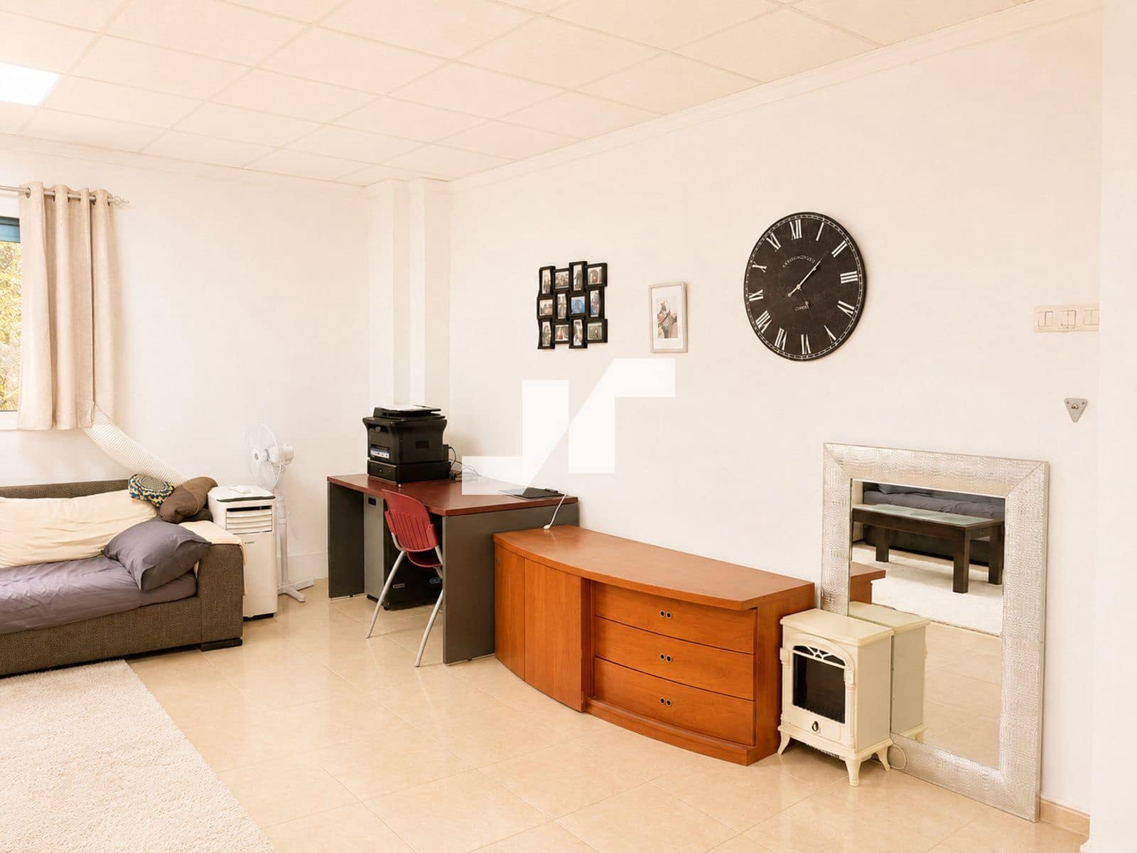 Office for rent in Vila-real - € 450 (Ref: 10046769)