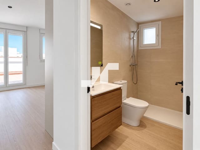 4 sypialnia Penthouse na sprzedaż w Vila-real z garażem - 315 000 € (Ref: 10062828)