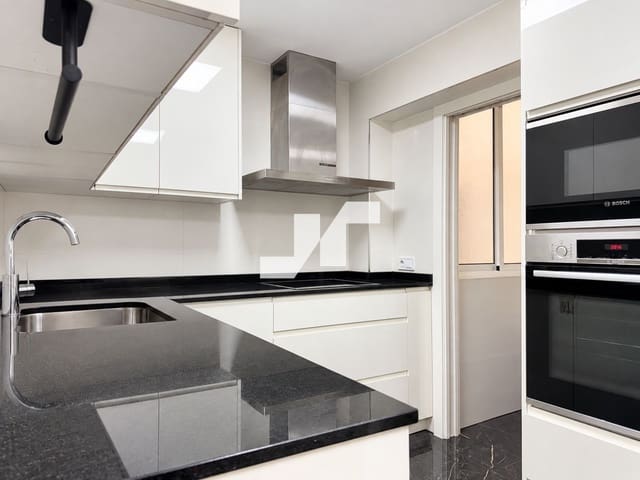3 sovrum Lägenhet till salu i Norte, Castelló de la Plana - 215 000 € (Ref: 10077561)