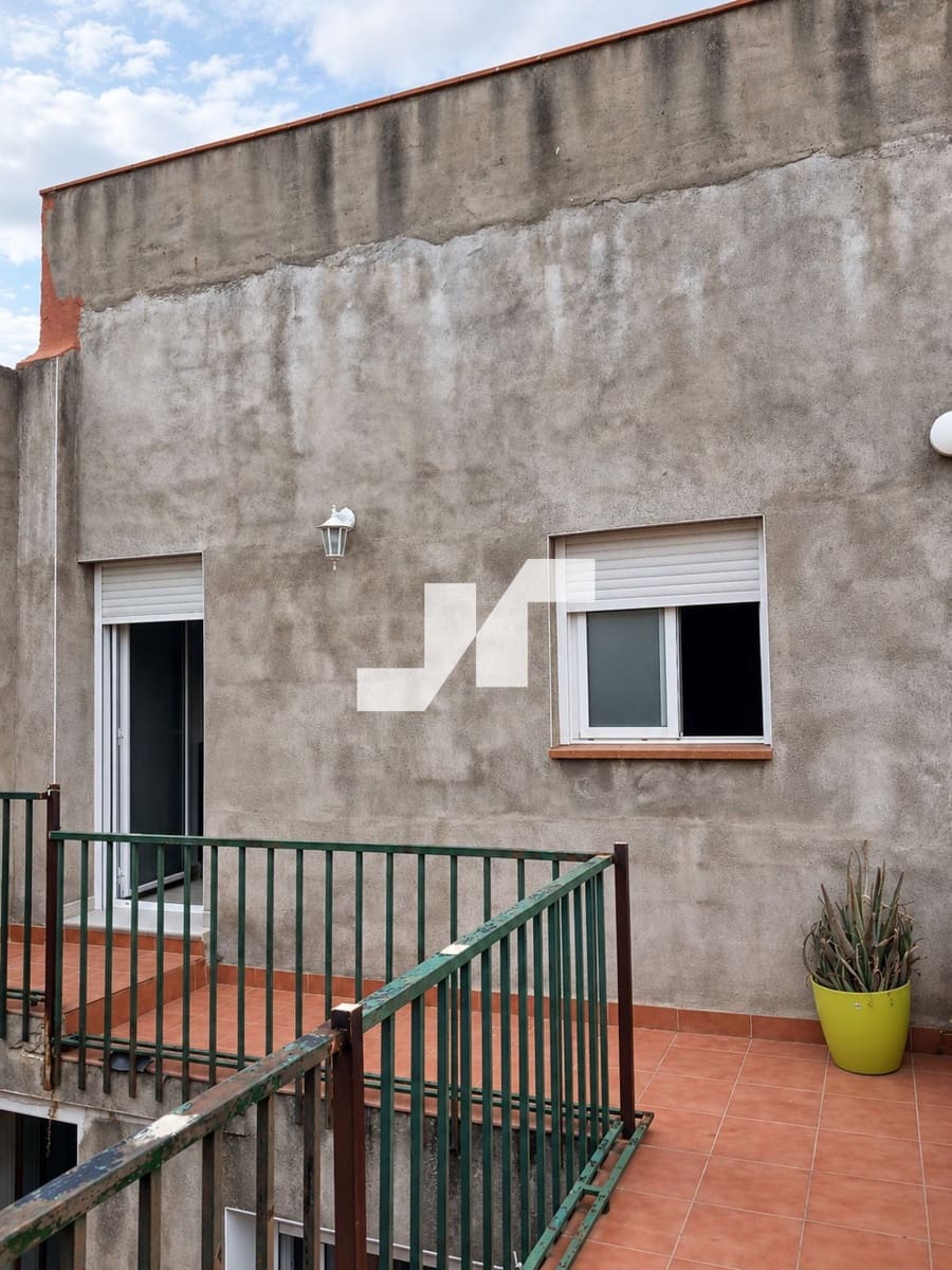4 slaapkamer Villa te koop in Almassora / Almazora - € 128.000 (Ref: 10085260)