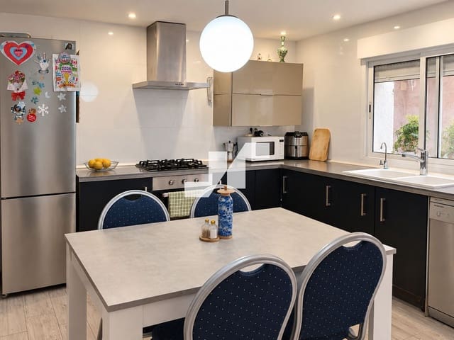 4 slaapkamer Villa te koop in Almassora / Almazora - € 128.000 (Ref: 10085260)