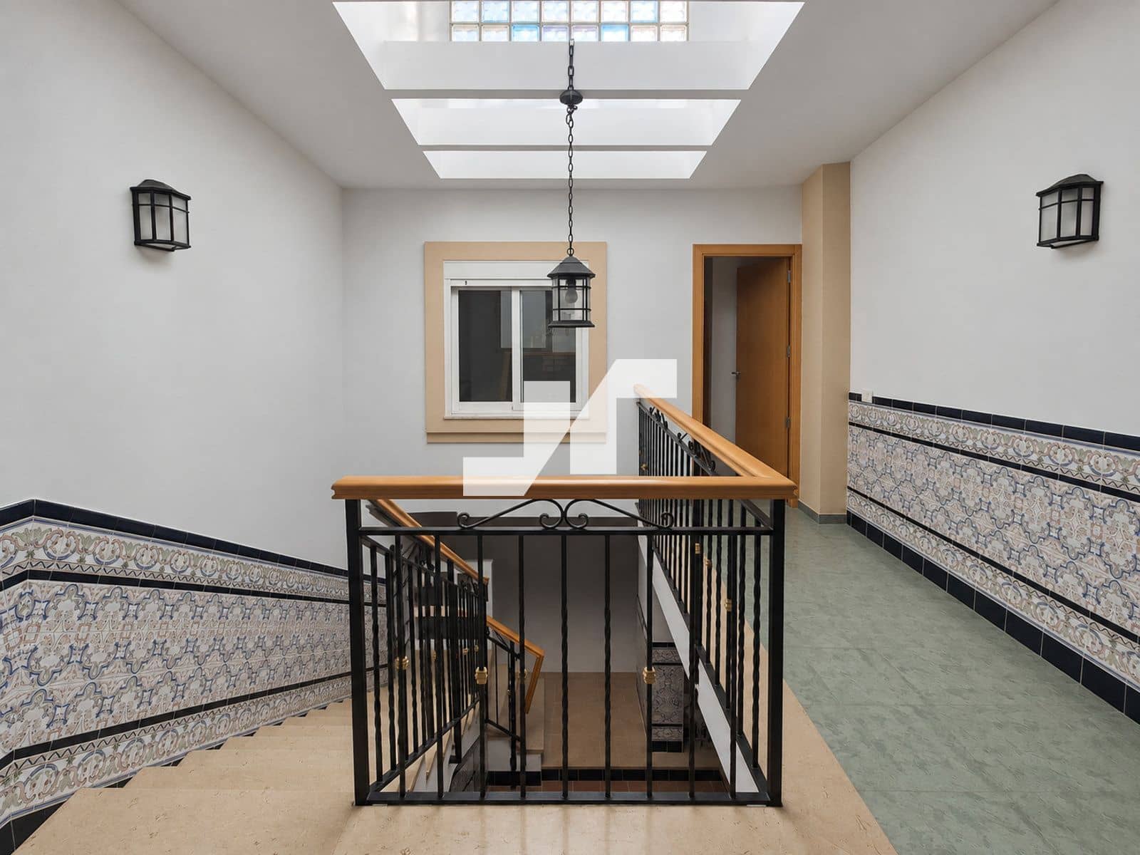 Casa de 3 habitaciones en Vila-real en alquiler con garaje - 1.300 € (Ref: 10097409)
