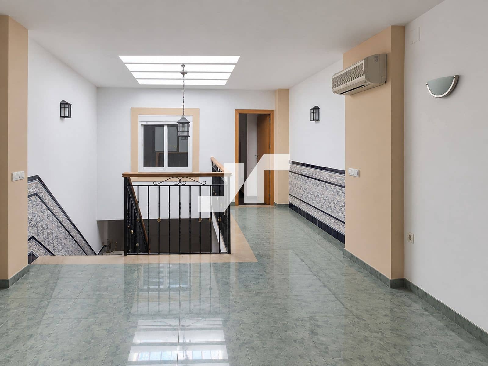 Casa de 3 habitaciones en Vila-real en alquiler con garaje - 1.300 € (Ref: 10097409)