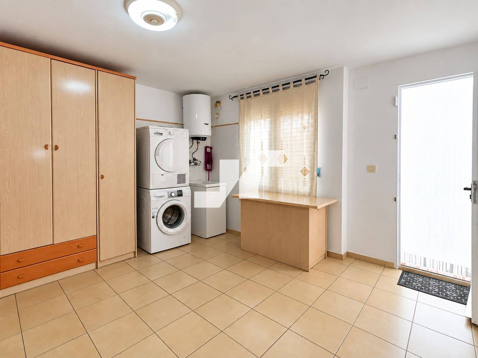 3 chambre Villa/Maison à vendre à Castello de la Plana avec garage - 245 000 € (Ref: 10106611)