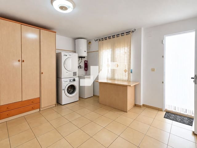 3 chambre Villa/Maison à vendre à Centro, Castelló de la Plana avec garage - 245 000 € (Ref: 10106611)