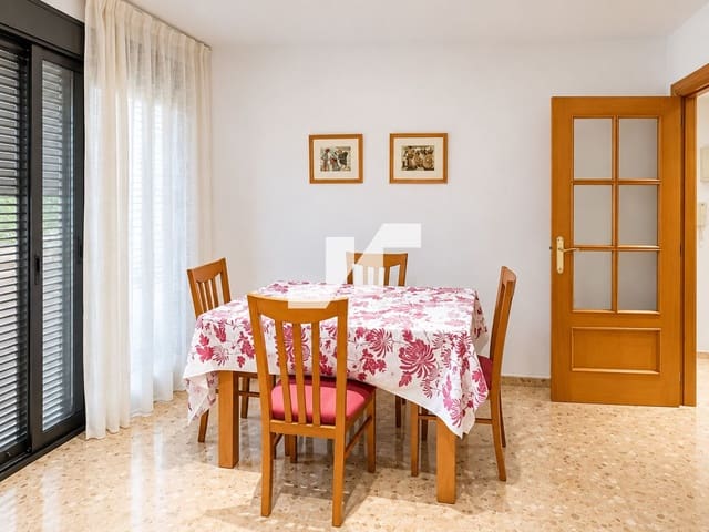 2 sovrum Lägenhet att hyra i Nules - 600 € (Ref: 10118486)