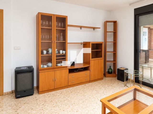 2 sovrum Lägenhet att hyra i Nules - 600 € (Ref: 10118486)