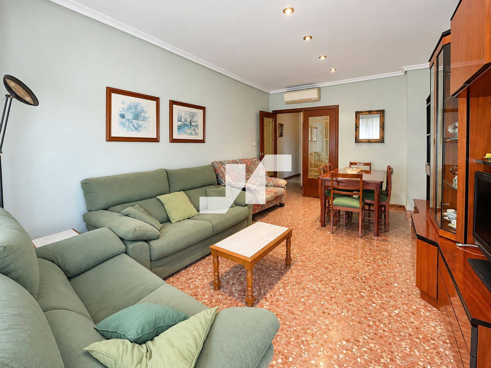 Piso de 4 habitaciones en Castelló de la Plana en venta - 160.000 € (Ref: 10121084)
