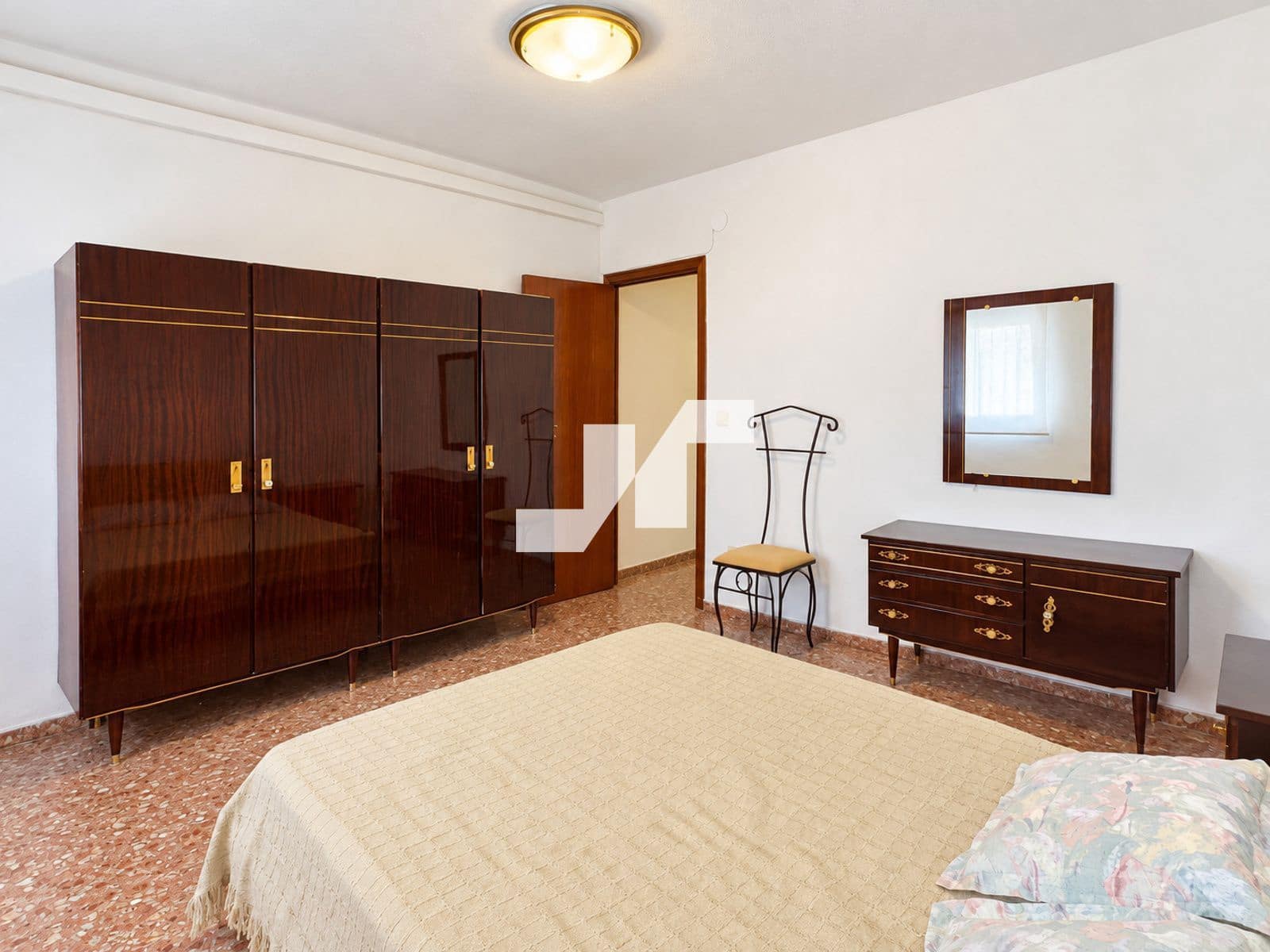 Piso de 4 habitaciones en Castelló de la Plana en venta - 160.000 € (Ref: 10121084)