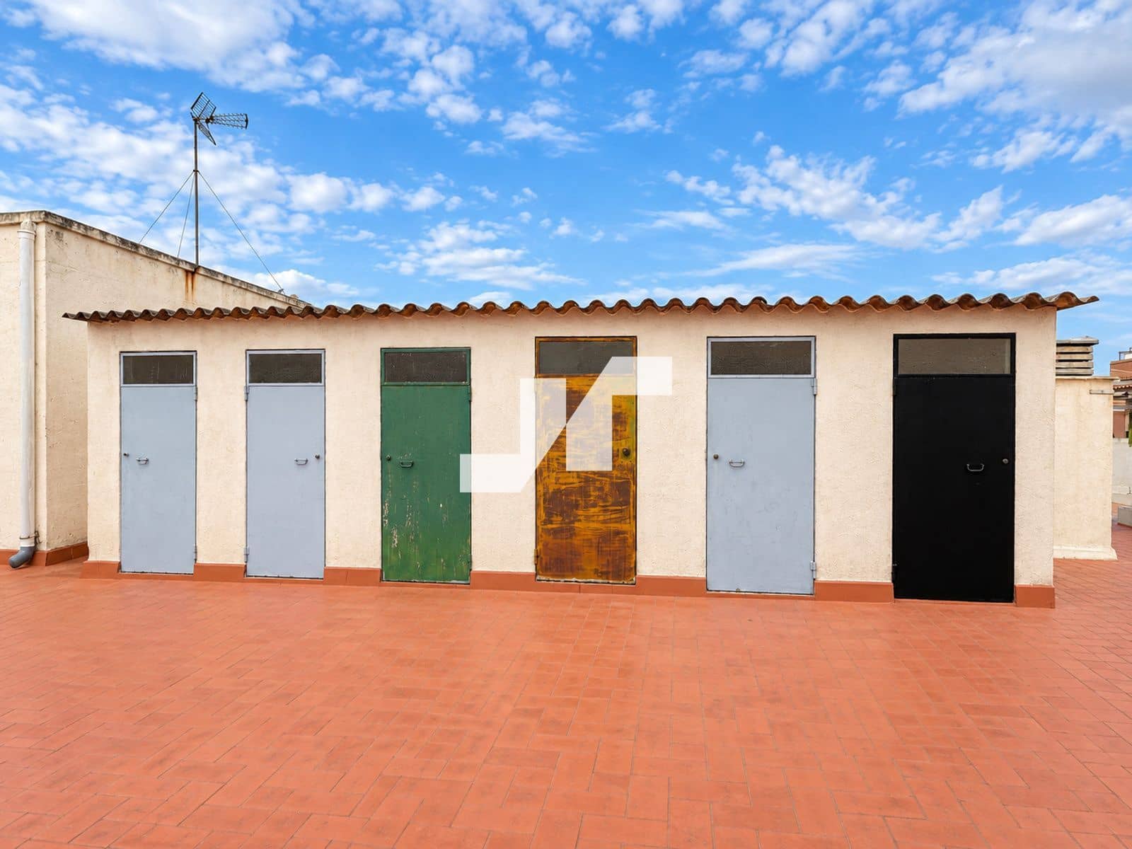 Piso de 4 habitaciones en Castelló de la Plana en venta - 160.000 € (Ref: 10121084)