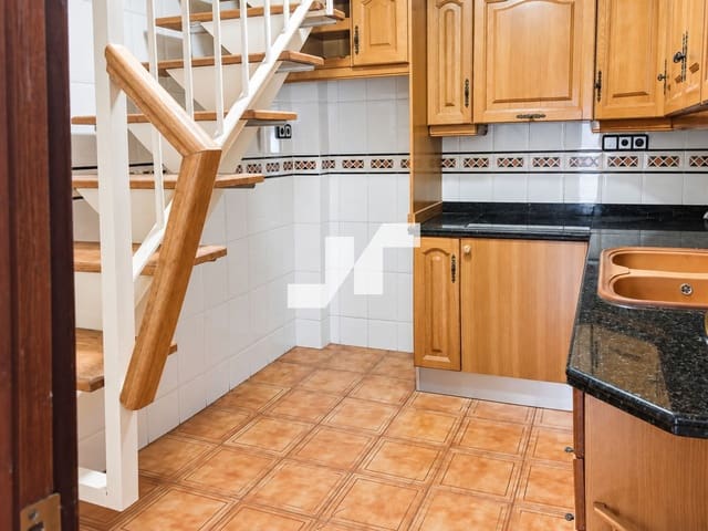 3 Zimmer Villa zu vermieten in Burriana / Borriana mit Garage - 1.000 € (Ref: 10127509)