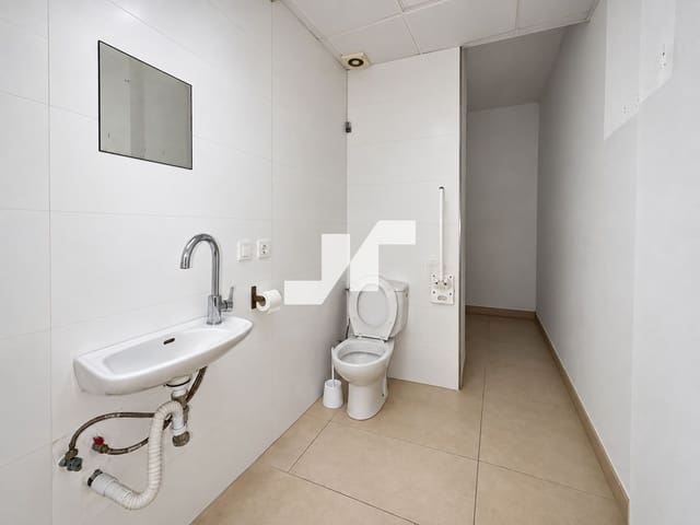 Gewerbe zu vermieten in Vila-real - 1.300 € (Ref: 10141387)