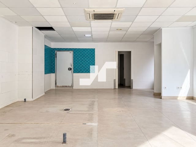 Gewerbe zu vermieten in Vila-real - 1.300 € (Ref: 10141387)
