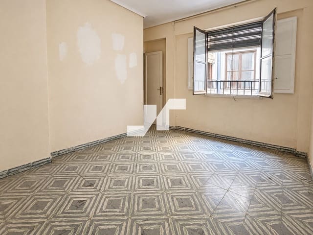 4 soveværelse Lejlighed til salg i Norte, Castelló de la Plana - € 119.000 (Ref: 10172161)