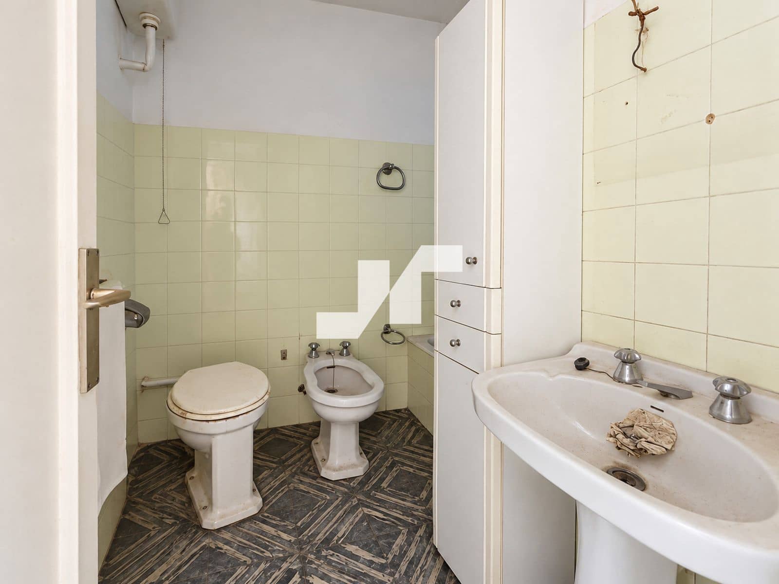 4 soveværelse Lejlighed til salg i Castello de la Plana - € 119.000 (Ref: 10172161)