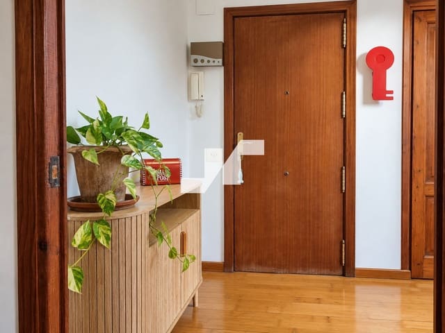 3 soverom Penthouse til salgs i Este, Castelló de la Plana - € 130 000 (Ref: 10173122)