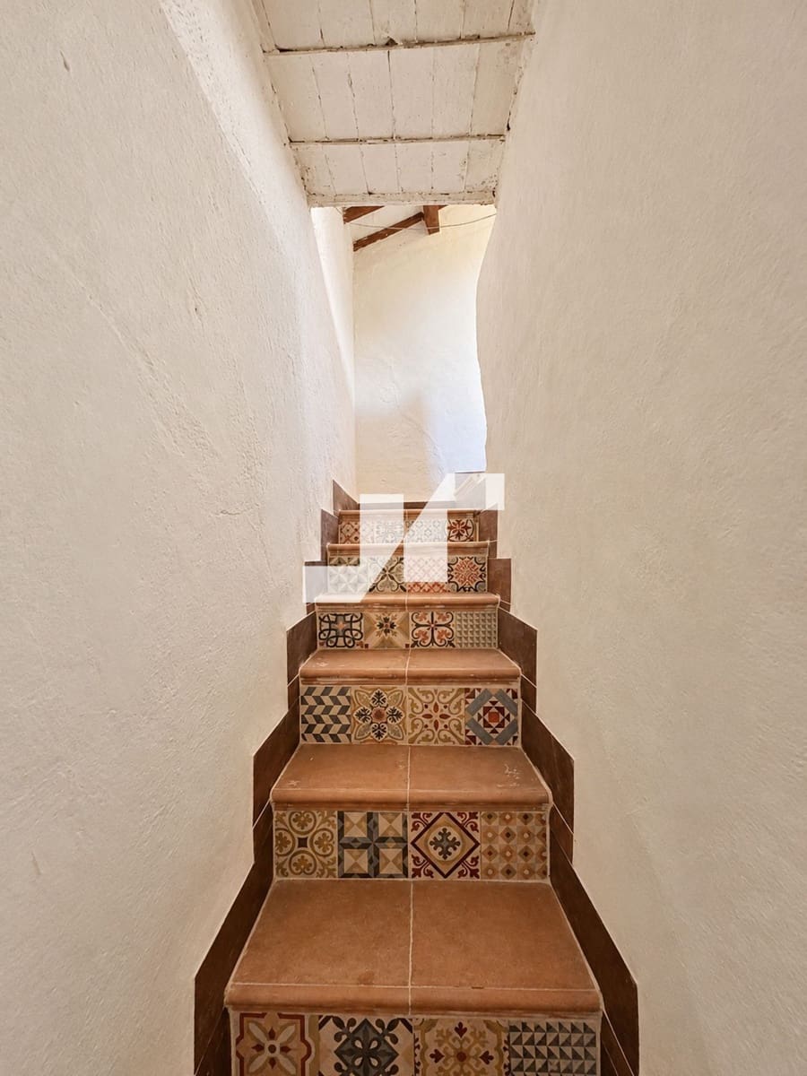 4 slaapkamer Villa te koop in Vila-real met zwembad garage - € 220.000 (Ref: 10186325)