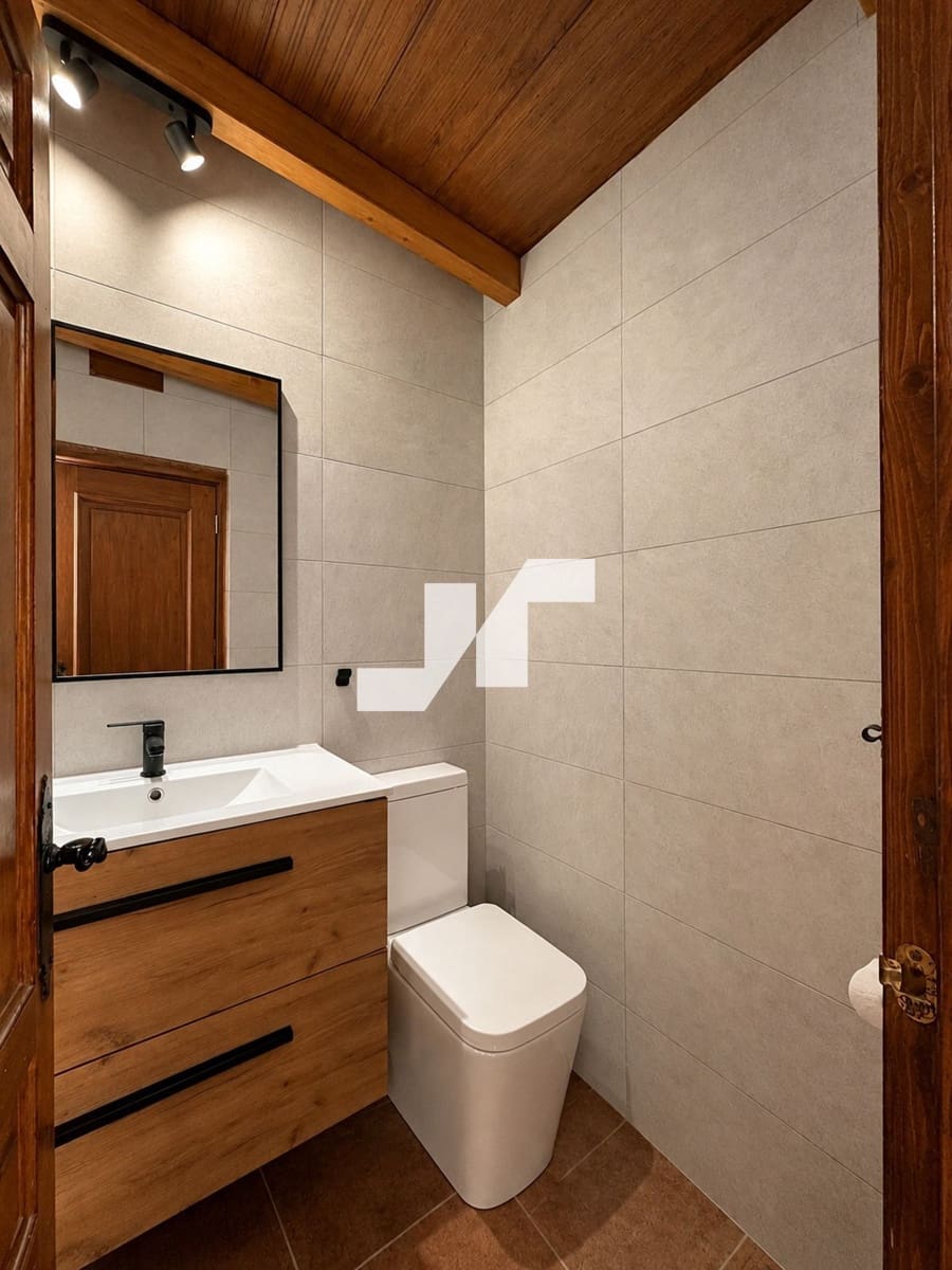 4 slaapkamer Villa te koop in Vila-real met zwembad garage - € 220.000 (Ref: 10186325)