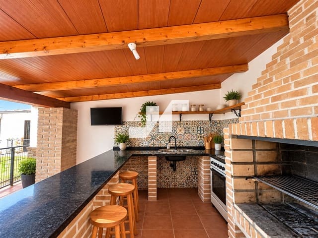 4 slaapkamer Villa te koop in Vila-real met zwembad garage - € 220.000 (Ref: 10186325)