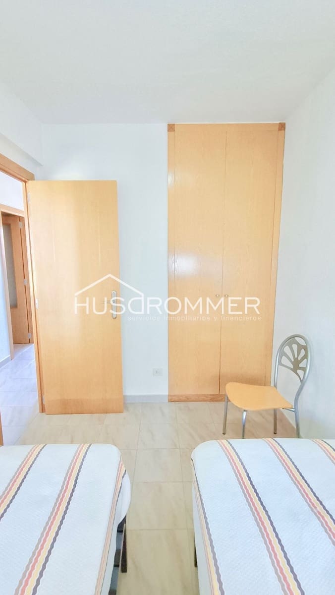 3 bedroom Flat for rent in Benicassim with pool garage - € 2,780 (Ref: 8418263)