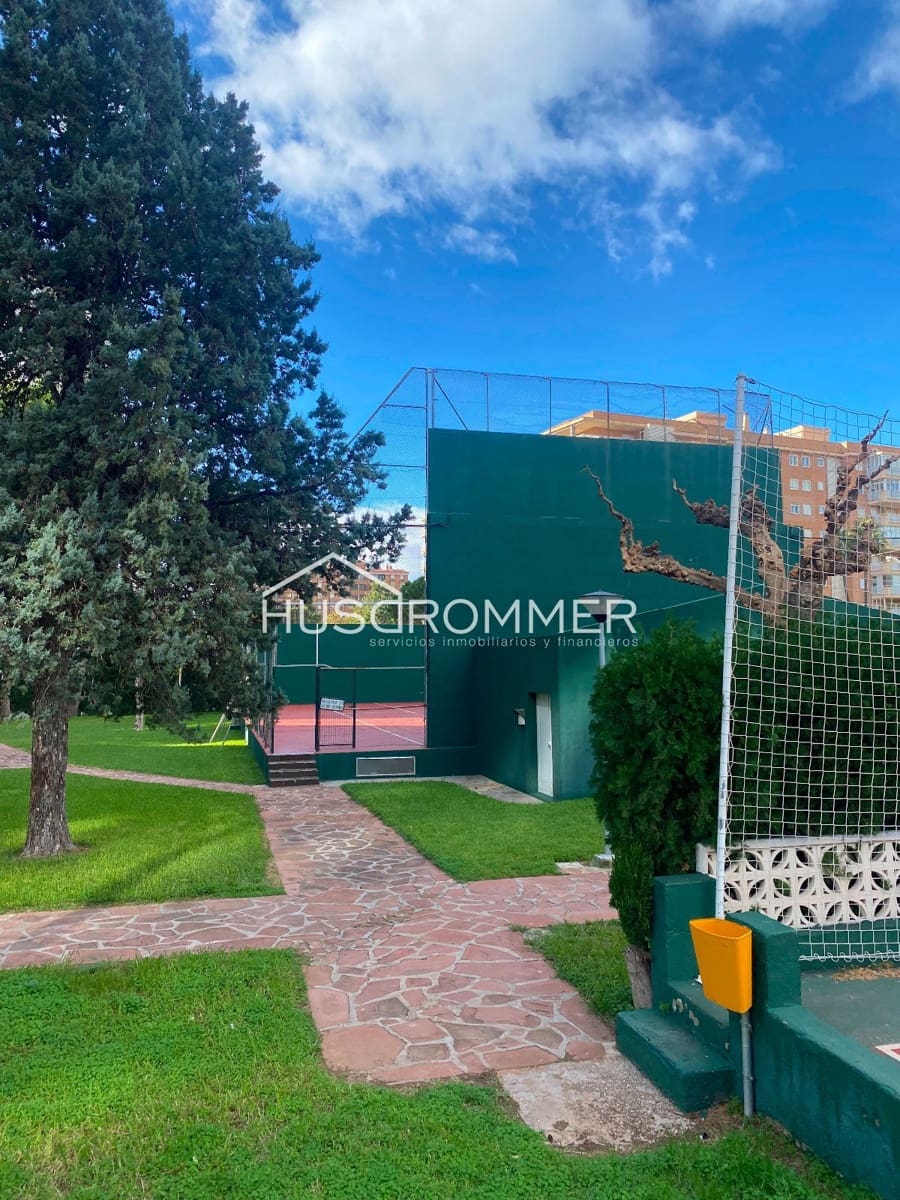 3 bedroom Flat for rent in Benicassim with pool garage - € 2,780 (Ref: 8418263)