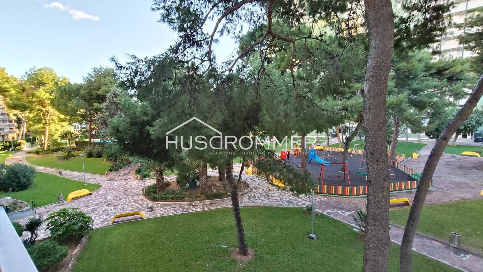 3 bedroom Flat for rent in Benicassim with pool garage - € 2,780 (Ref: 8418263)