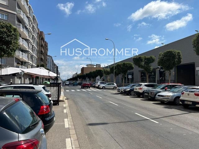 Commercial for rent in Vila-real - € 4,900 (Ref: 8418267)