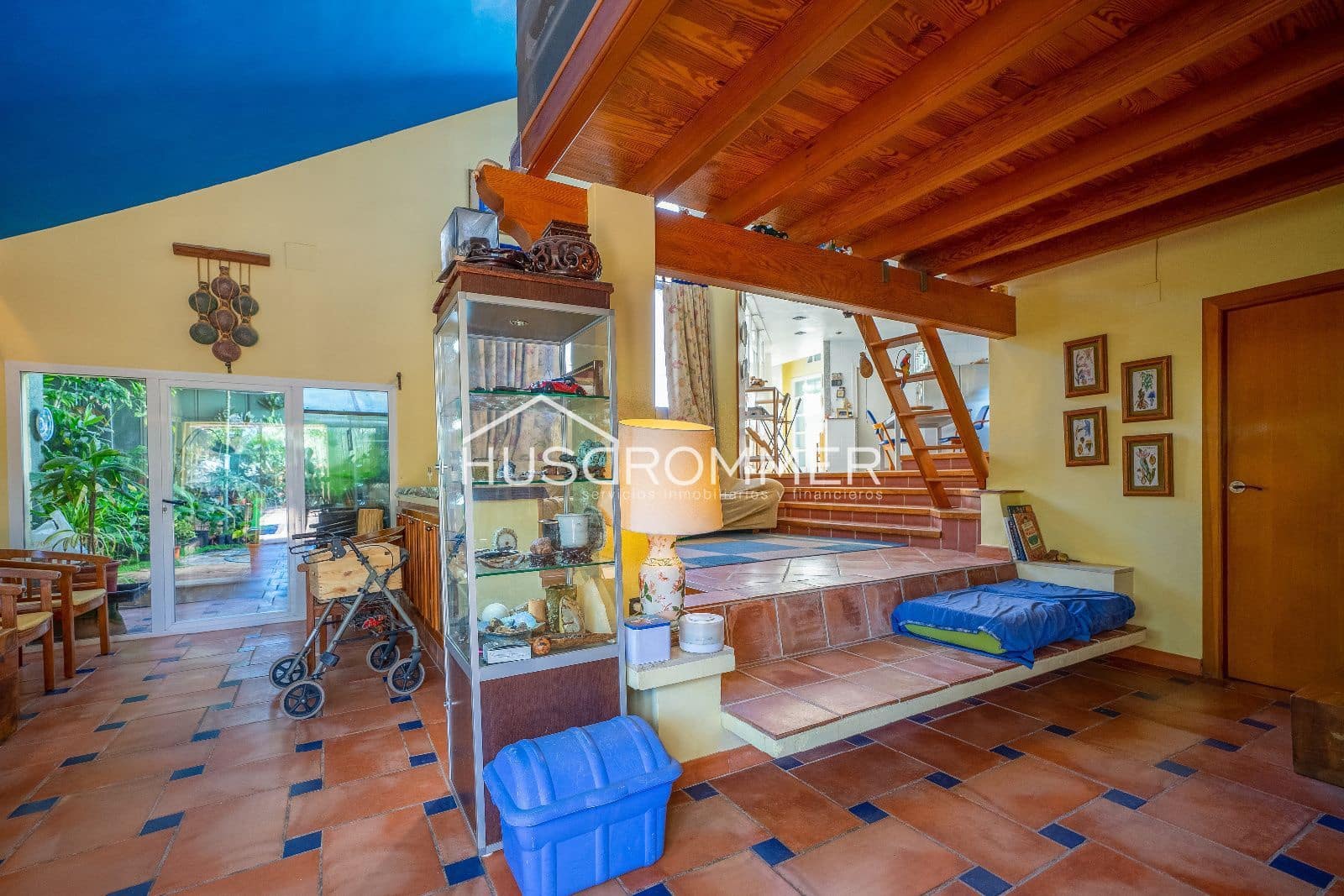 4 sypialnia Willa na sprzedaż w Castello de la Plana z basenem garażem - 625 000 € (Ref: 8418275)