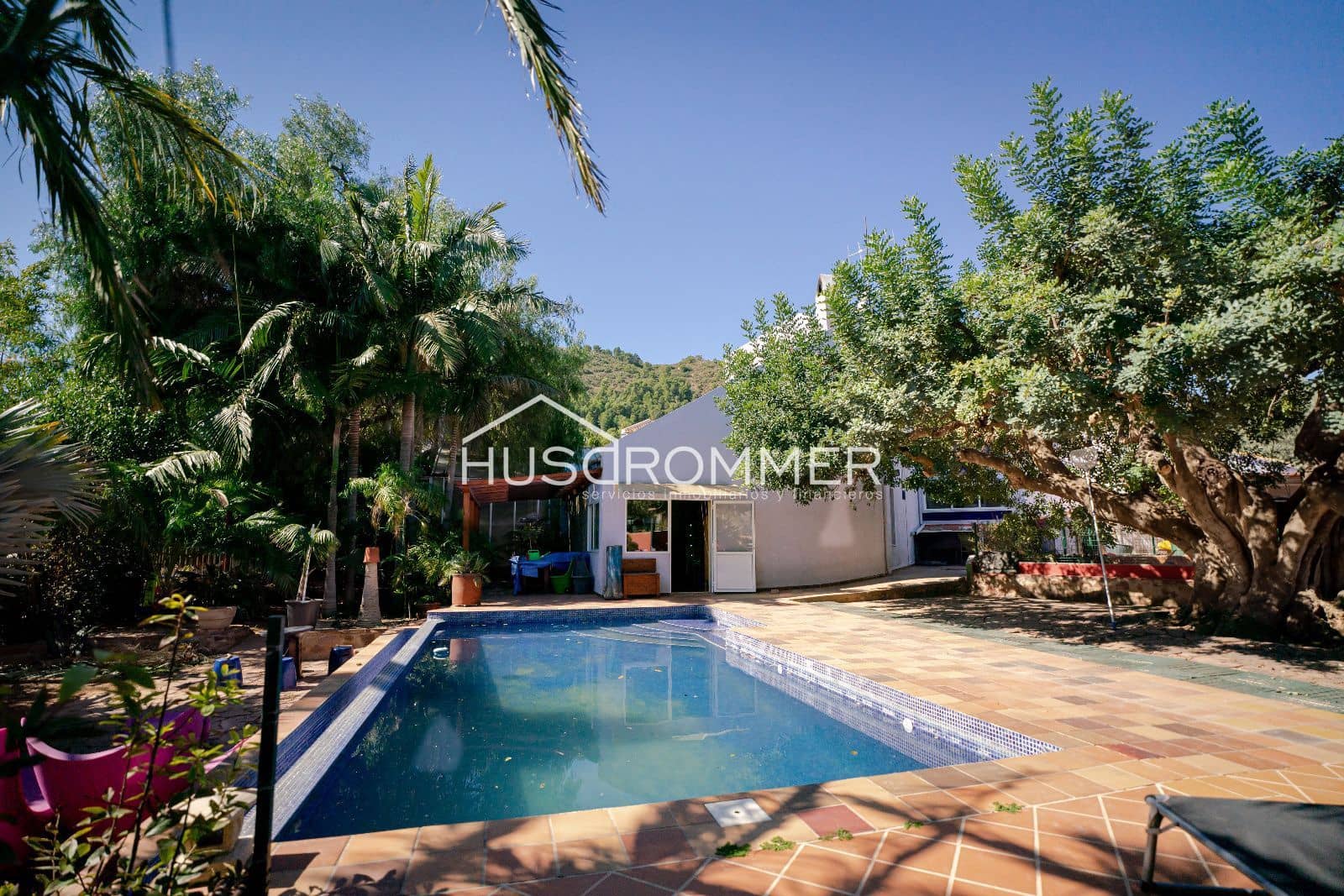 4 sypialnia Willa na sprzedaż w Castello de la Plana z basenem garażem - 625 000 € (Ref: 8418275)