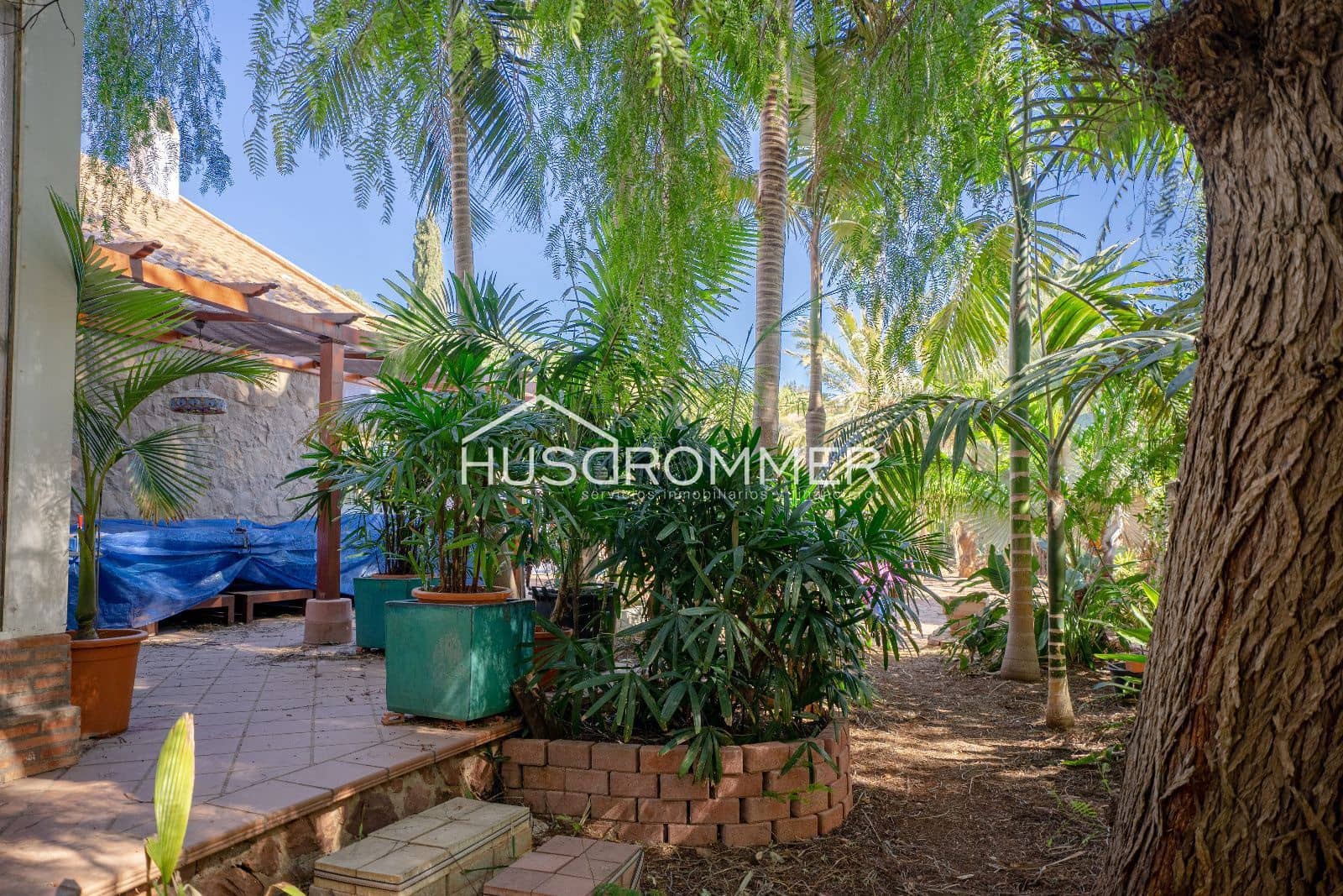 4 sypialnia Willa na sprzedaż w Castello de la Plana z basenem garażem - 625 000 € (Ref: 8418275)