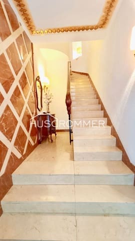 6 soverom Villa til salgs i Vila-real med garasje - € 370 000 (Ref: 8418276)