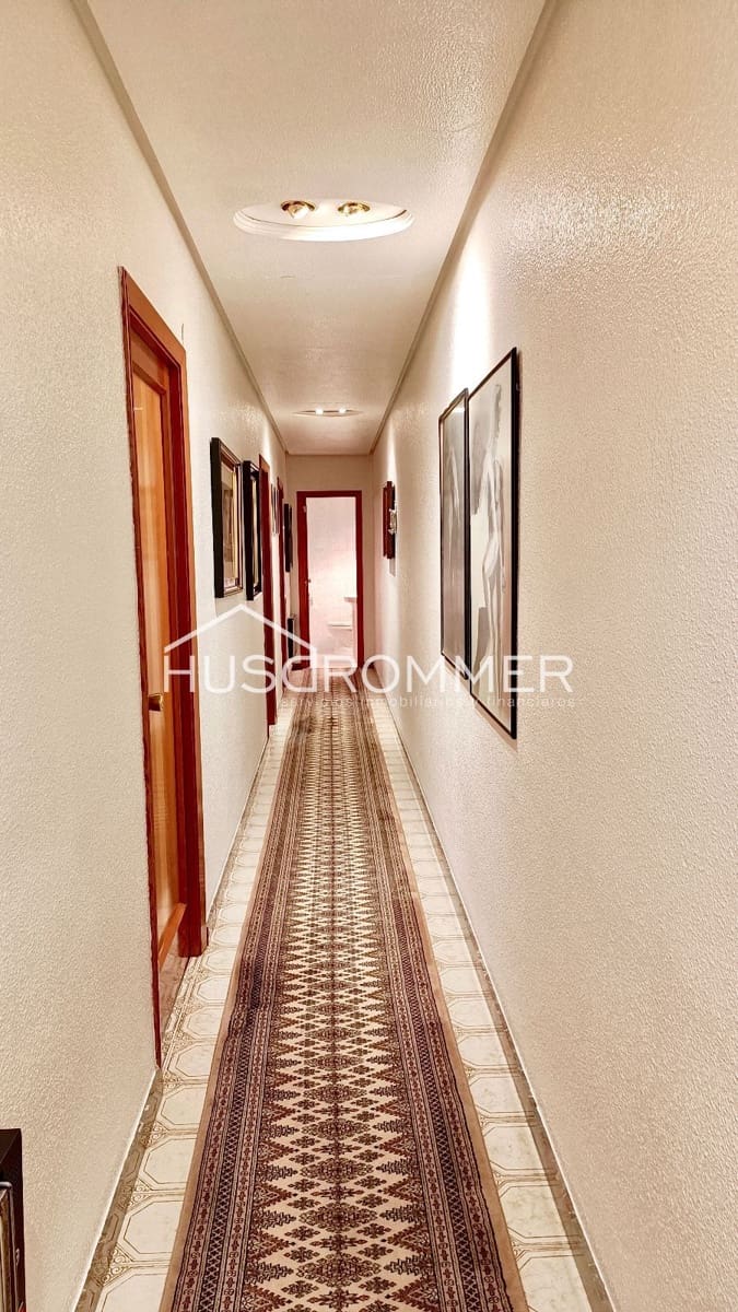 6 soveværelse Villa til salg i Vila-real med garage - € 370.000 (Ref: 8418276)