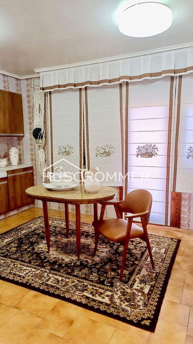 6 soveværelse Villa til salg i Vila-real med garage - € 370.000 (Ref: 8418276)