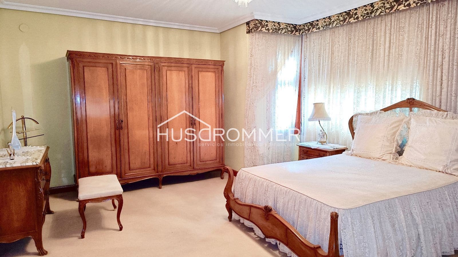 6 soveværelse Villa til salg i Vila-real med garage - € 370.000 (Ref: 8418276)