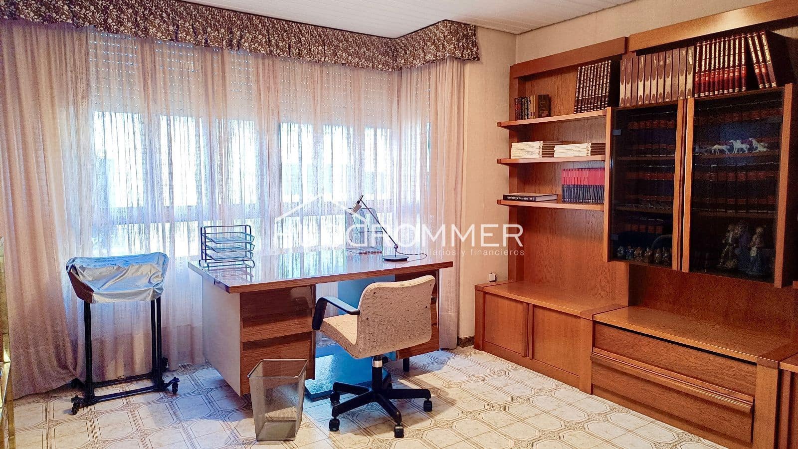 6 soveværelse Villa til salg i Vila-real med garage - € 370.000 (Ref: 8418276)