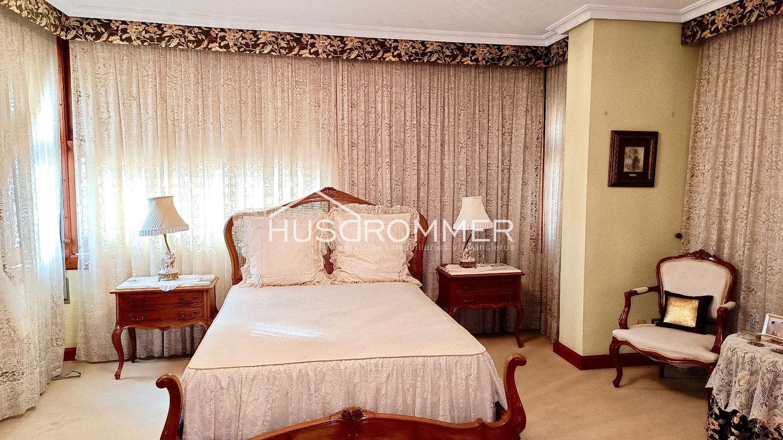 6 soveværelse Villa til salg i Vila-real med garage - € 370.000 (Ref: 8418276)