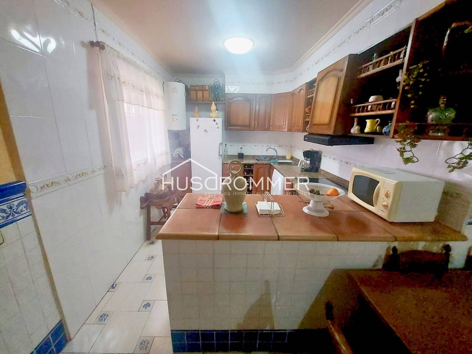 4 soveværelse Villa til salg i L'Alcora med swimmingpool garage - € 250.000 (Ref: 8419129)