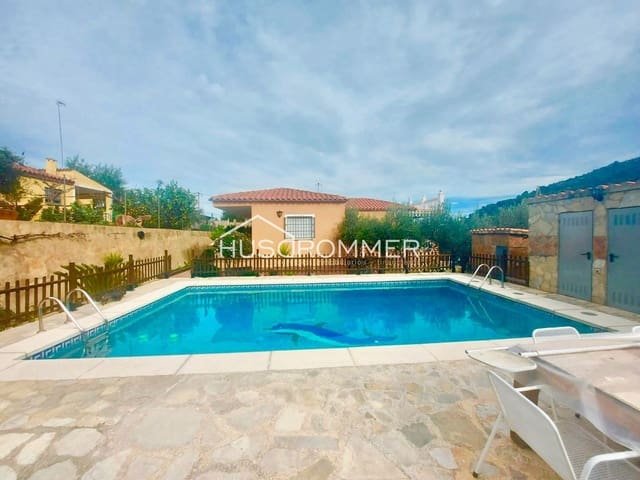 4 soveværelse Villa til salg i L'Alcora med swimmingpool garage - € 250.000 (Ref: 8419129)