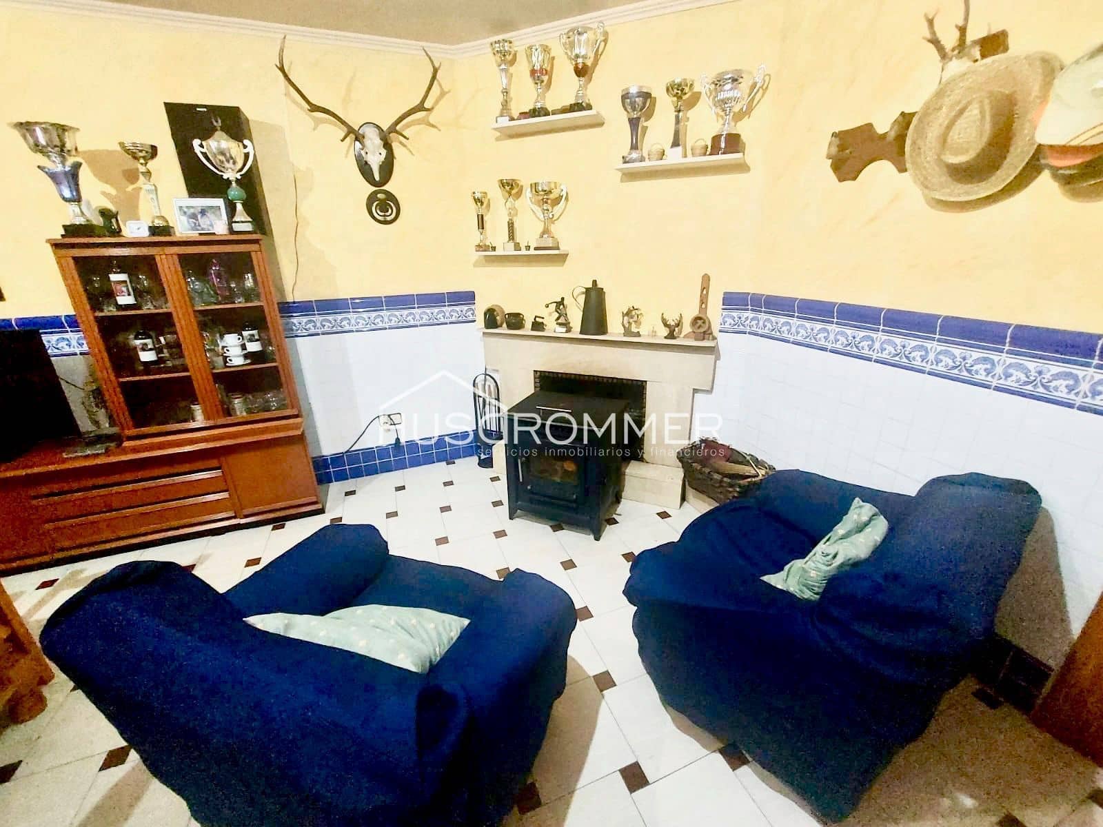 4 soveværelse Villa til salg i L'Alcora med swimmingpool garage - € 250.000 (Ref: 8419129)