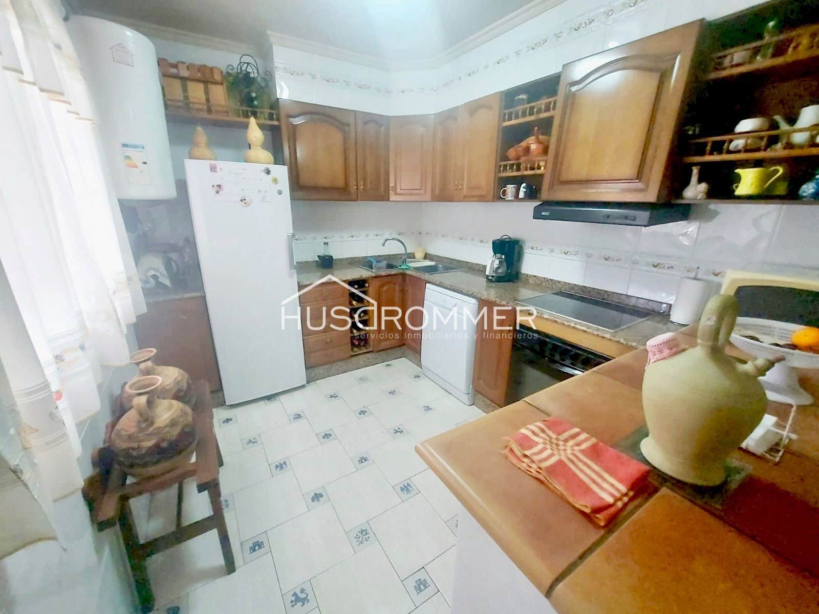 4 soveværelse Villa til salg i L'Alcora med swimmingpool garage - € 250.000 (Ref: 8419129)