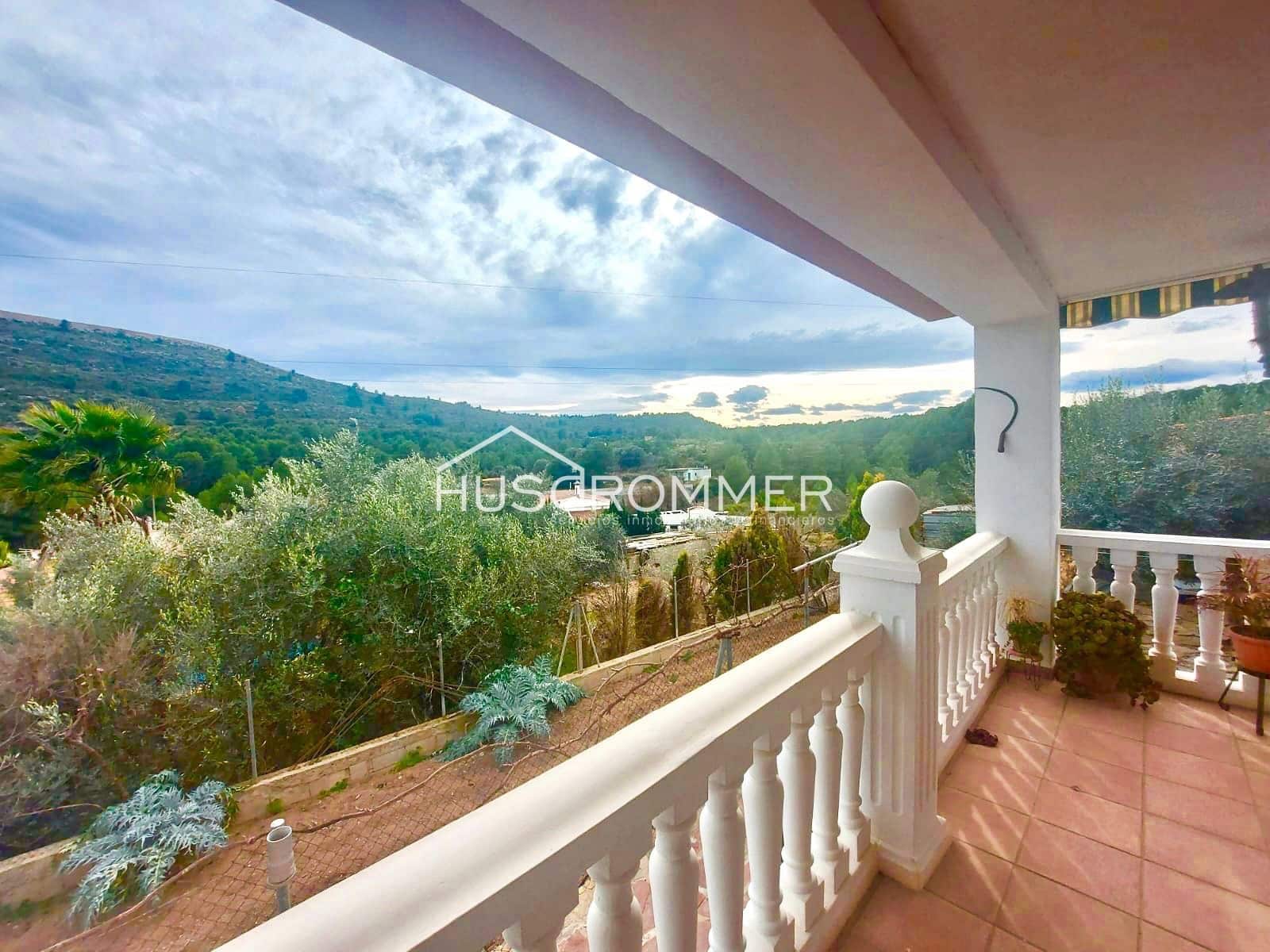 4 soveværelse Villa til salg i L'Alcora med swimmingpool garage - € 250.000 (Ref: 8419129)