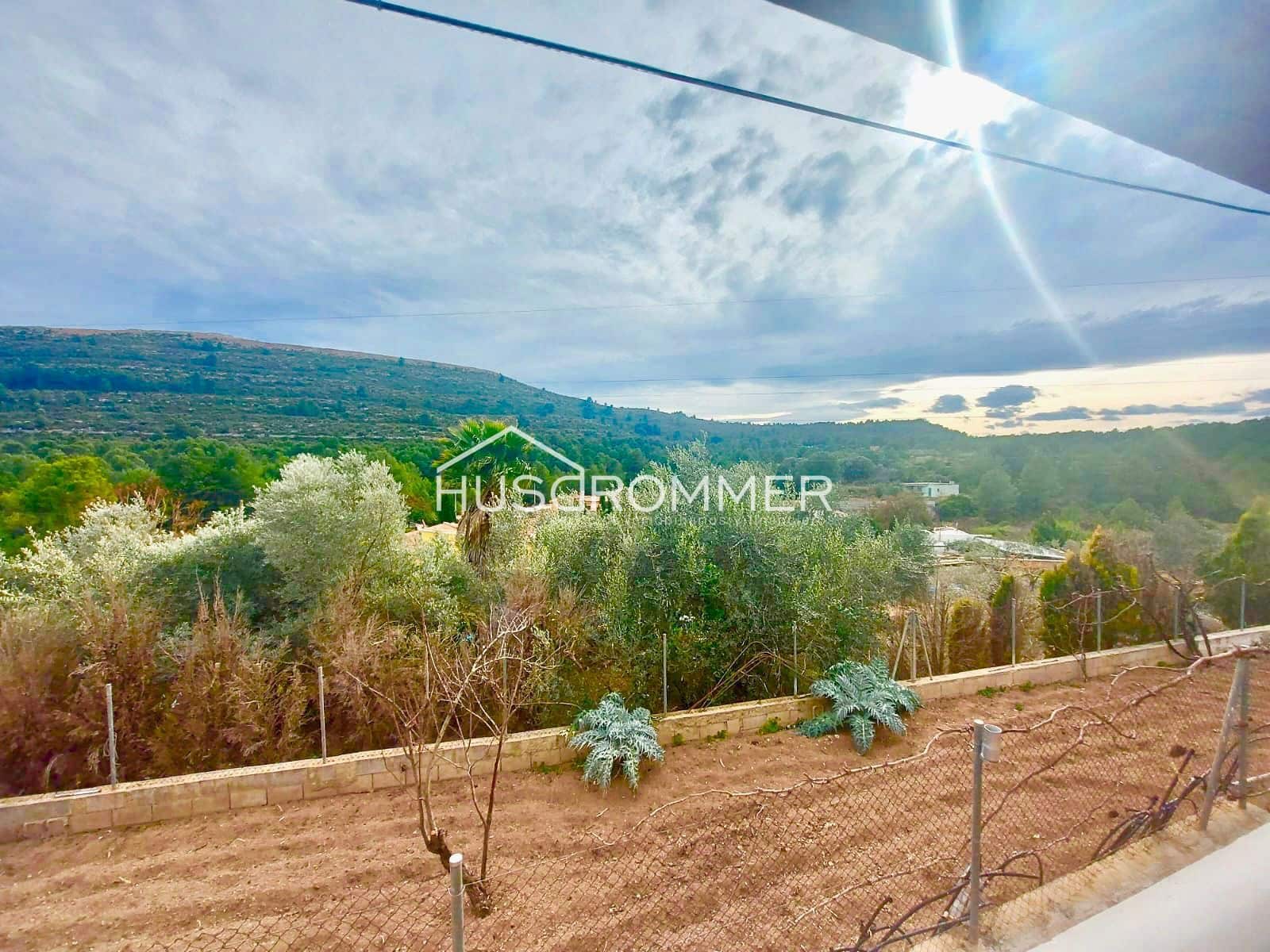 4 soveværelse Villa til salg i L'Alcora med swimmingpool garage - € 250.000 (Ref: 8419129)