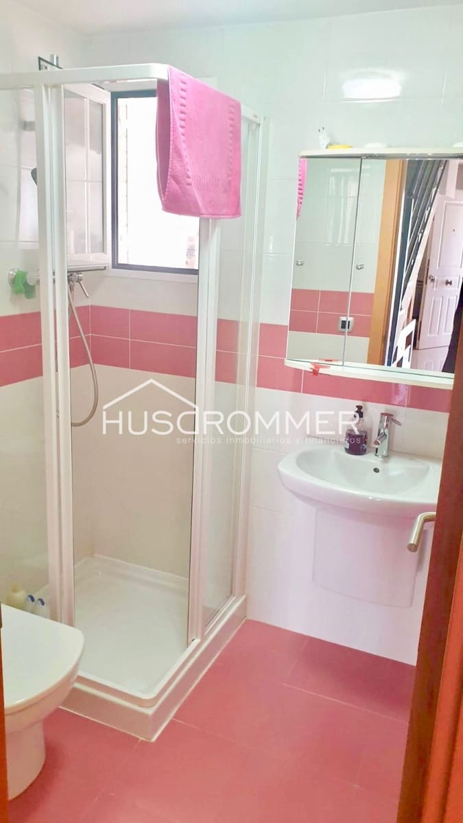 4 soveværelse Villa til salg i Almassora / Almazora med swimmingpool garage - € 193.000 (Ref: 8419132)