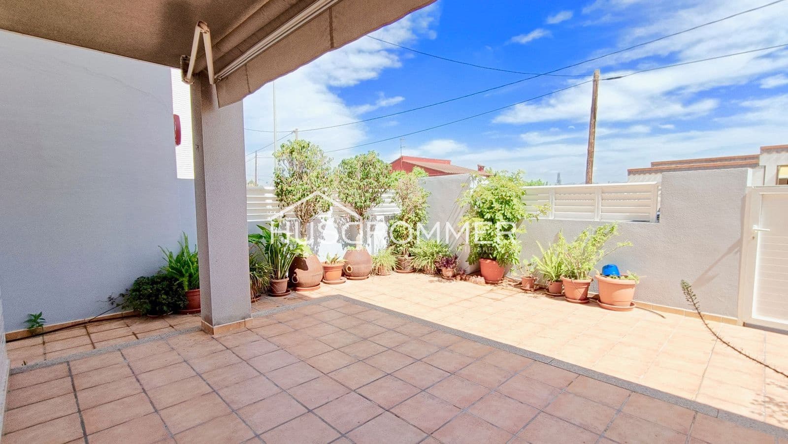 4 soveværelse Villa til salg i Almassora / Almazora med swimmingpool garage - € 193.000 (Ref: 8419132)