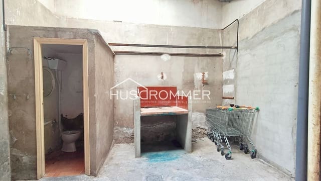 Gewerbe zu verkaufen in Vila-real mit Garage - 57.000 € (Ref: 8419135)