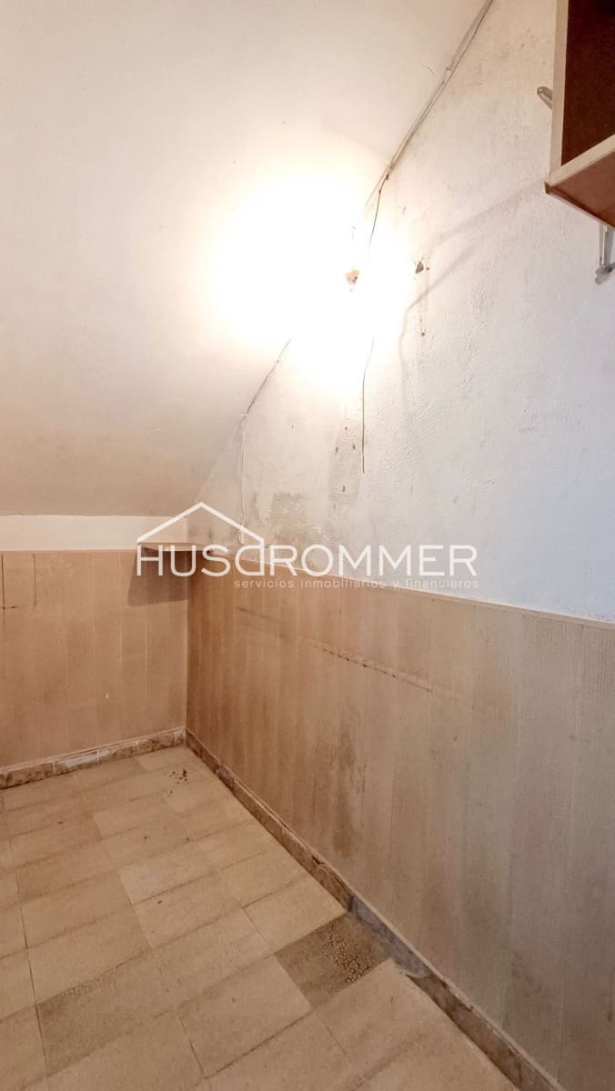 Erhverv til salg i Vila-real med garage - € 57.000 (Ref: 8419135)