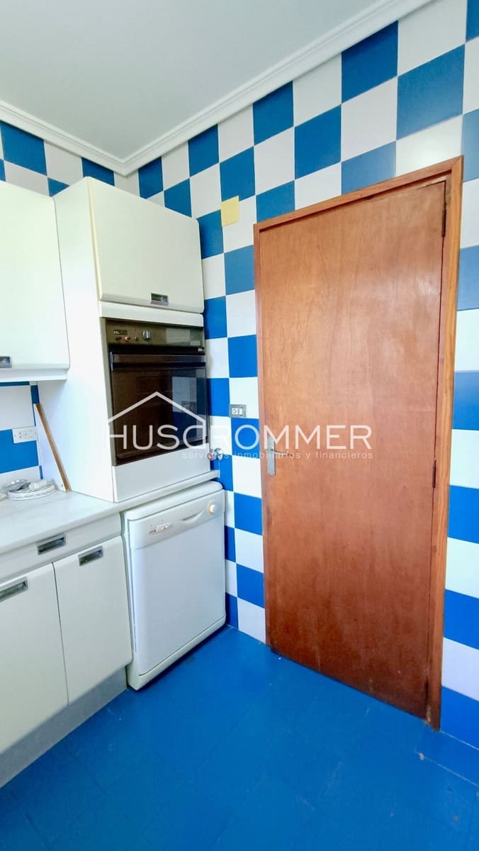 5 chambre Villa/Maison à vendre à Vila-real avec piscine garage - 320 000 € (Ref: 8419146)