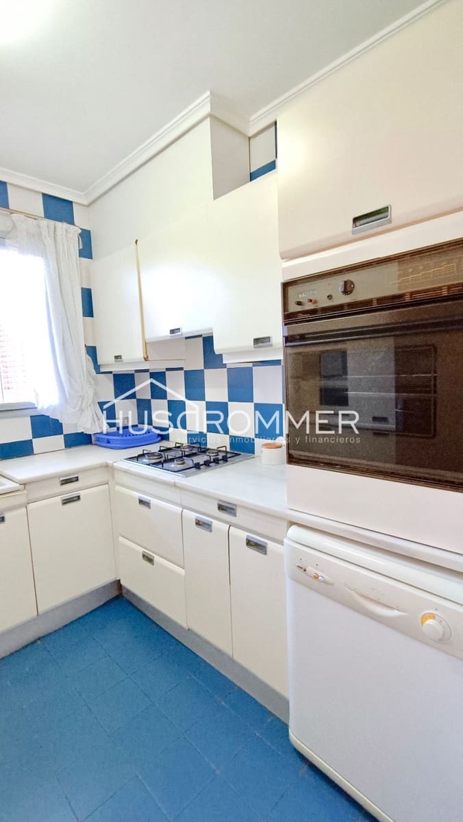 5 chambre Villa/Maison à vendre à Vila-real avec piscine garage - 320 000 € (Ref: 8419146)