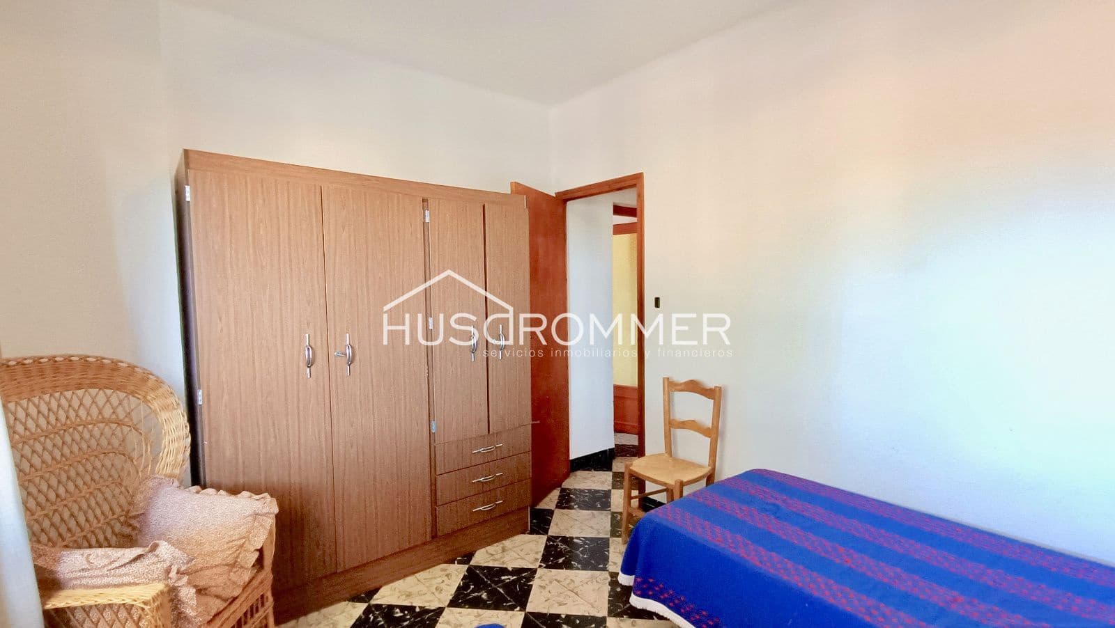 5 chambre Villa/Maison à vendre à Vila-real avec piscine garage - 320 000 € (Ref: 8419146)