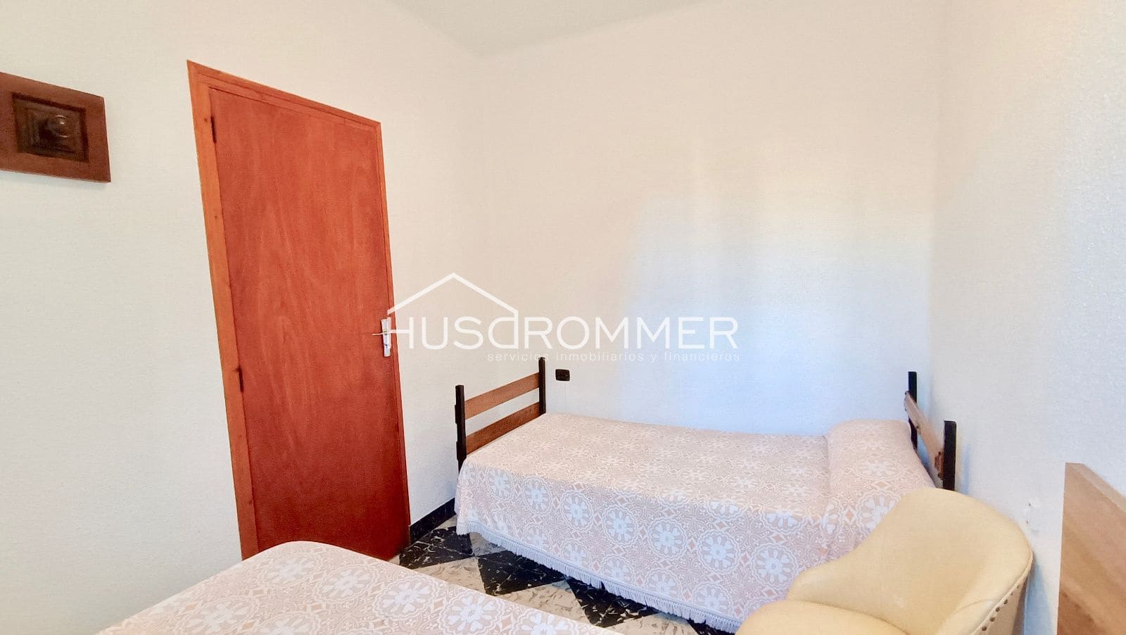 5 chambre Villa/Maison à vendre à Vila-real avec piscine garage - 320 000 € (Ref: 8419146)